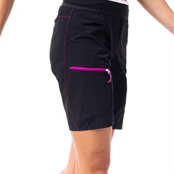 SHORT TRAVERSE WOMAN #5